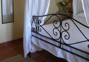 Apartment on the Chianti hills with swimming pool between Florence and Siena