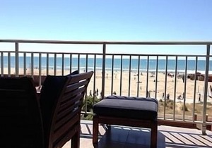 Apartment On The Sea