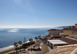 Apartment 'Penthouse Bermuda Beach 2' with Sea View, Pool, Garden & Wi-Fi