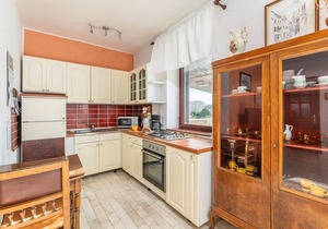 Apartment Peresiji AUB with Shared pool