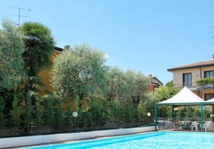 Apartment Poggio al Lago in Sirmione - 5 persons, 1 bedrooms