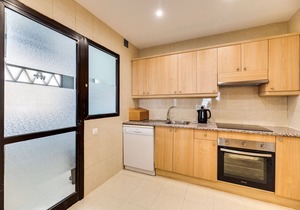 Apartment 'Puerto Banus3 Sandy Beachside' with Shared Pool and Air Conditioning