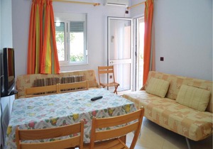 Apartment Qeparo 30