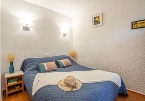 Apartment Résidence Les Jardins d'Azur-2 by Interhome