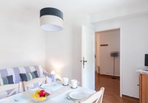 Apartment Résidence Les Jardins d'Azur-5 by Interhome