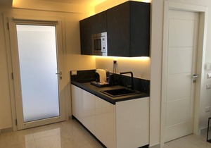 Apartment "Residence Meridian Unità 7" Near the Beach with Mountain View, Pool, A/C, Wi-Fi & Balcony