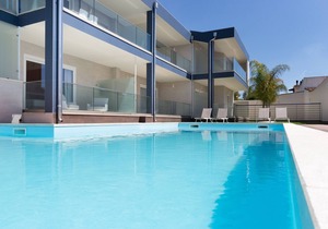 Apartment "Residence Meridian Unità 4" Near the Beach with Mountain View, Pool, A/C, Wi-Fi & Balcony