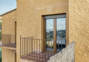 Apartment 'Residencial 2º 2ª' with Shared Terrace, Balcony and Wi-Fi