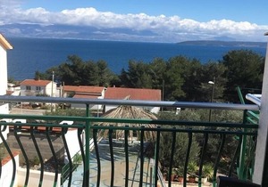 Apartment Rina - with pool : A7(2+2) - Stomorska, Island Solta, Croatia