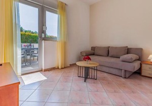Apartment Rok 3 by Interhome