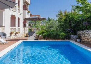 Apartment Romantika-3 by Interhome