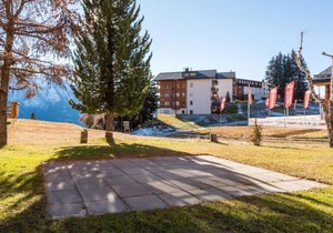 Apartment Südlenz 41 by Interhome