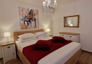 Apartment Sandra - quiet & close to the beach: A6(4+1) - Okrug Donji, Island Ciovo, Croatia