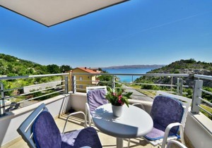 Apartment Sani-4 by Interhome