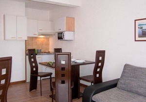 Apartment Sime A3 with balcony in Villa Vulin, near the beach!