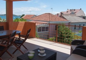 Apartment Sime A3 with balcony in Villa Vulin, near the beach!