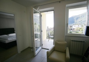 Apartment sleeps 6 - lake view, sauna, swimming pool