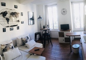Apartment T2 full center Intra muros