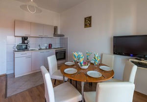 Apartment Tomica - open pool: A3 dvosobni(5+1) - Novi Vinodolski, Riviera Crikvenica, Croatia
