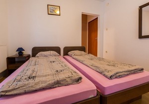 Apartment Tomica - open pool: A2 mali(2+1) - Novi Vinodolski, Riviera Crikvenica, Croatia