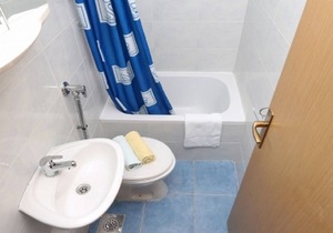 Apartment Tomo 1 - at the beach: RA3(2) - Zaostrog, Riviera Makarska, Croatia