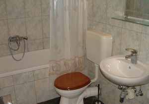 Apartment Tonka - 10 m from beach A5(2+2) - Vinisce, Riviera Trogir, Croatia