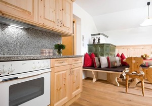 Apartment Top 5 "Zirbennest" - Kasperhof Appartments Innsbruck
