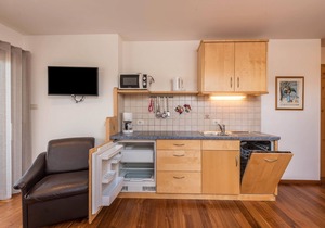Apartment “Trocker Kastelruth 8” near Seiser Alm with Mountain View & Sauna