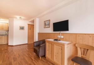Apartment “Trocker Kastelruth 9” near Seiser Alm with Mountain View & Sauna