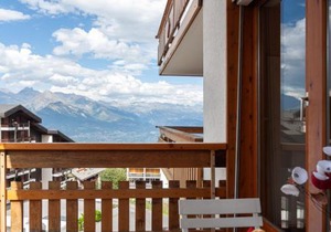 Apartment Victoria 1 B1 by Interhome
