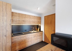 Apartment 'Villa Kriendl Nr 4 Dreifinger' with Mountain View, Shared Garden and Wi-Fi