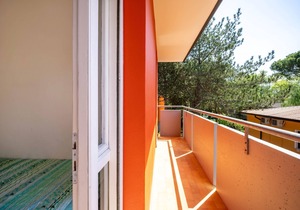 Apartment 'Villa Luca Trilocale 3' with Shared Pool and Terrace