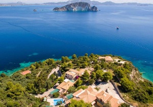 Apartment Villas Cavo Marathia 4 Apartments by Interhome