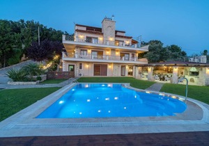 Apartment with 2 bedrooms in Palelimnos with shared pool enclosed garden and WiFi 14 km from the beach