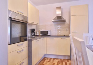 Apartment with 3 bedrooms, balcony and WiFi