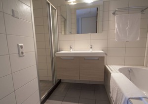 Apartment with a smart TV 1.7 km. from beach