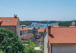 Apartment with Balcony and Sea View Ivan A4