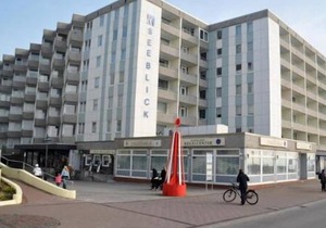 Apartment with balcony close to the beach!