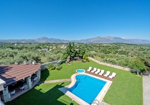 Apartment with one bedroom in Palelimnos with shared pool enclosed garden and WiFi 14 km from the beach