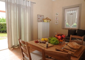 APARTMENT WITH POOL AND HANDLING IN AGRITURISMO