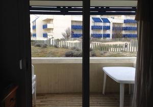 Apartment with pool in Lacanau