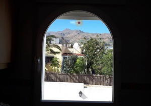 Apartment with Private Solarium, Close to Cantal Beach