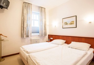 Apartment with sea view, 1 bedroom and balcony