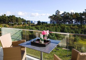 Apartment with sea view, 3 bedrooms and balcony