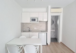 Apartment with terrace, swimming pool and beachfront in Corralejo - Home For Guest