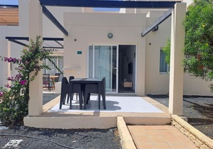 Apartment with terrace, swimming pool and beachfront in Corralejo - Home For Guest