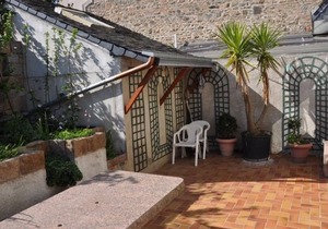 Apartment with Terrace, WIFI, Pets Allowed, Parking in Trégastel