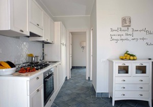 Apartment with terrace. Shared pool. 150 metres from beach