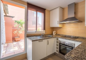 Apartmento en Torrox Costa with Mountain View, Sea View, Pool, Jacuzzi, Wi-Fi, A/C, Terrace & Garden