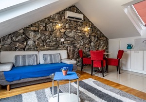 Apartments Adriatic Split Stobrec -Potkrovlje